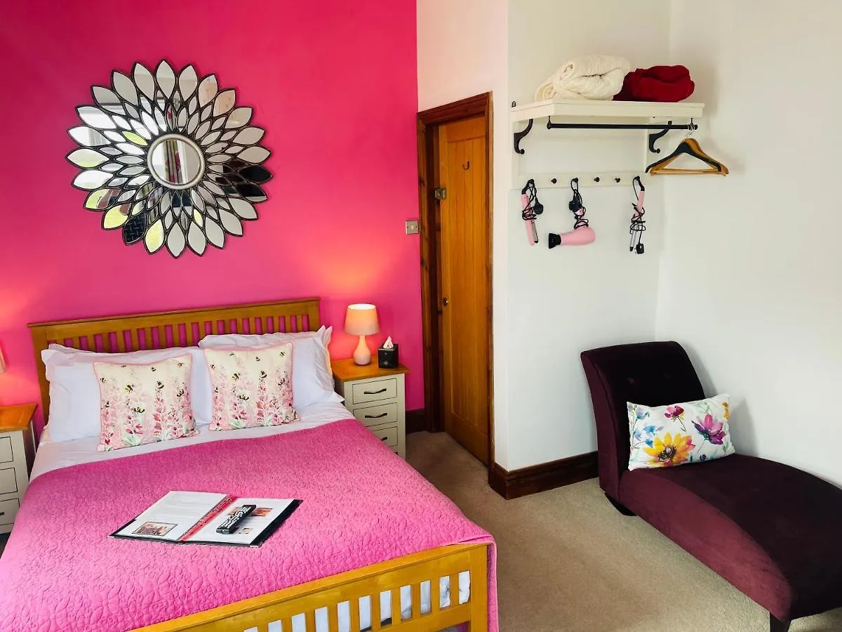 Bed & Breakfast The Railway Inn Rise